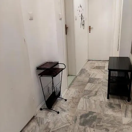 Doris' 1 Bedroom