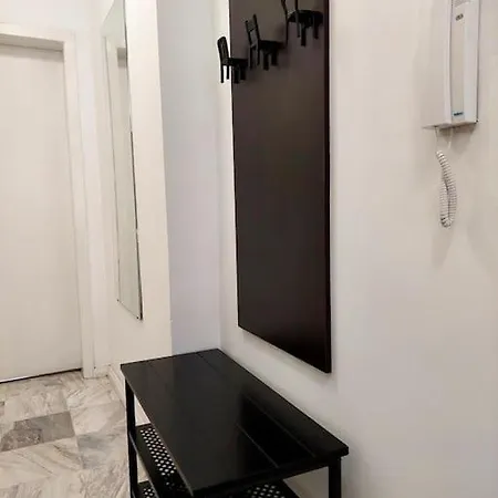 Doris' 1 Bedroom * София